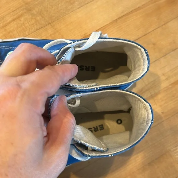 Converse Chuck Taylor All Star CTAS Hightop Sneaker Blue White Women’s 8.5 - Picture 6 of 10